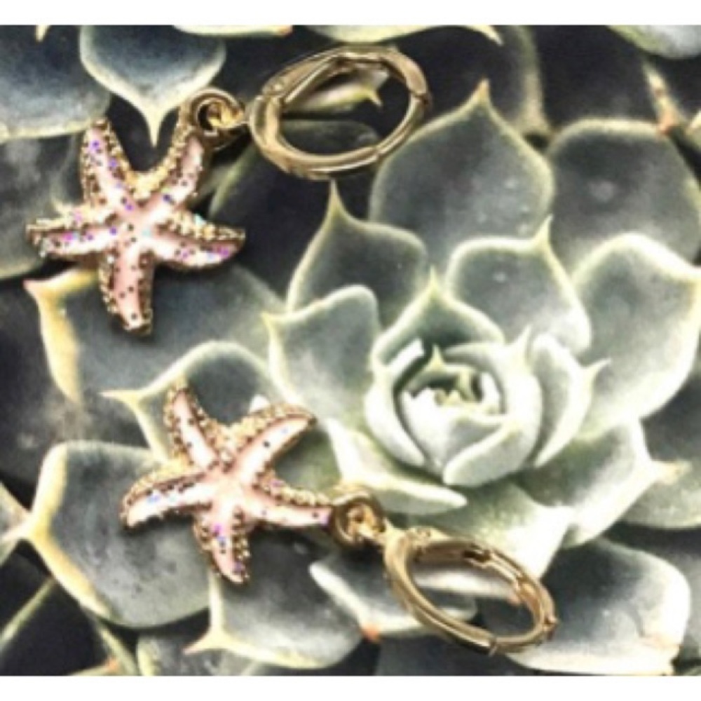 🛑SOLD🛑 Light pink starfish earrings - Picture 2 of 5